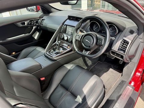 5.0 V8 R Coupe 2dr Petrol Auto Euro 5 (s/s) (550 ps)