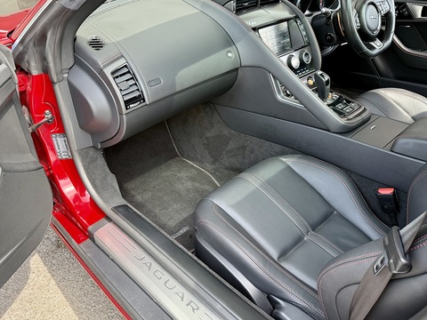 5.0 V8 R Coupe 2dr Petrol Auto Euro 5 (s/s) (550 ps)