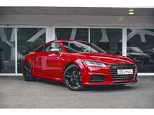 AUDI TTS FINISHED IN TANGO RED