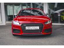 AUDI TTS FINISHED IN TANGO RED