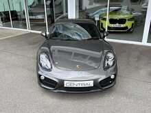 PORSCHE CAYMAN FINISHED IN AGATE GREY