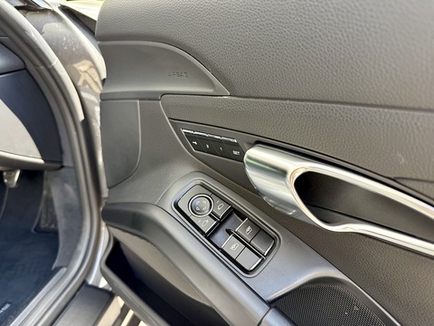 2.7 981 Coupe 2dr Petrol Manual Euro 6 (s/s) (275 ps)