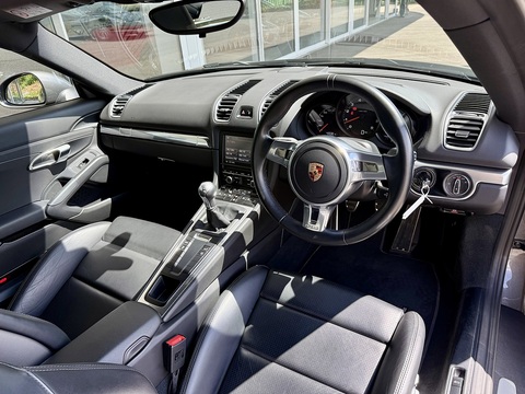 2.7 981 Coupe 2dr Petrol Manual Euro 6 (s/s) (275 ps)
