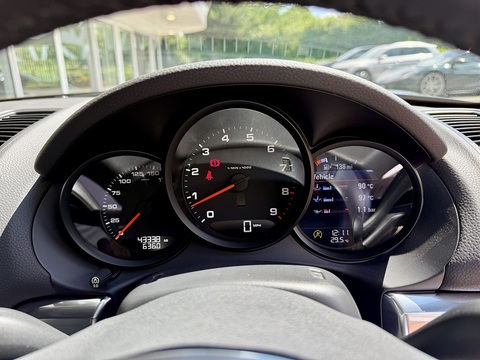 2.7 981 Coupe 2dr Petrol Manual Euro 6 (s/s) (275 ps)