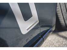 Land Rover Range Rover P550e Autobiography 