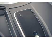 Land Rover Range Rover P550e Autobiography 