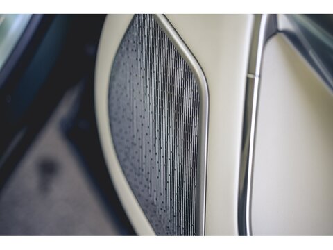 3.0 P550e 38.2kWh Autobiography SUV 5dr Petrol Plug-in Hybrid Auto 4WD Euro 6 (s/s) (550 ps)