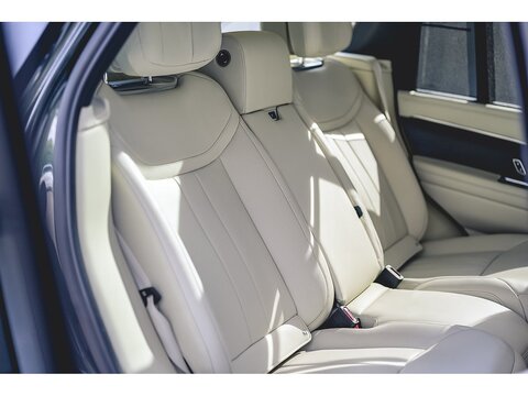 3.0 P550e 38.2kWh Autobiography SUV 5dr Petrol Plug-in Hybrid Auto 4WD Euro 6 (s/s) (550 ps)