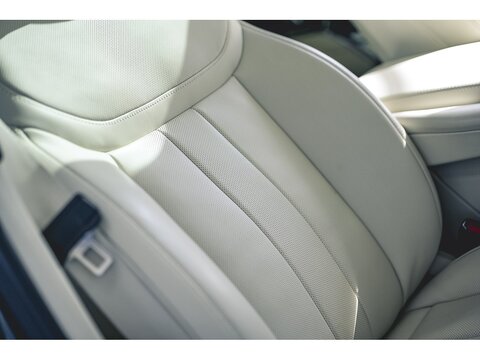 3.0 P550e 38.2kWh Autobiography SUV 5dr Petrol Plug-in Hybrid Auto 4WD Euro 6 (s/s) (550 ps)