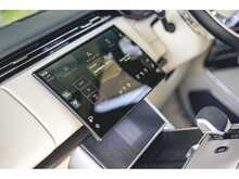 Land Rover Range Rover P550e Autobiography 