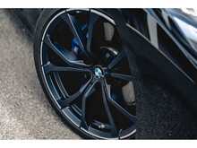 BMW Z4 M40i FINISHED IN SAPPHIRE BLACK