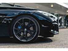 BMW Z4 M40i FINISHED IN SAPPHIRE BLACK