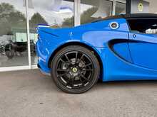 LOTUS ELISE S CLUB RACER IN DAYTONA BLUE