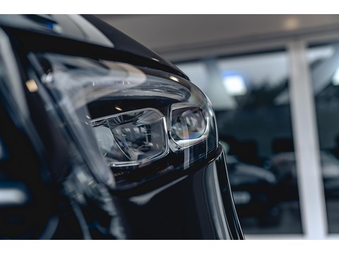 2.0 A35 AMG (Premium) Hatchback 5dr Petrol 7G-DCT 4MATIC Euro 6 (s/s) (306 ps)