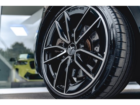 2.0 A35 AMG (Premium) Hatchback 5dr Petrol 7G-DCT 4MATIC Euro 6 (s/s) (306 ps)