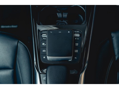 2.0 A35 AMG (Premium) Hatchback 5dr Petrol 7G-DCT 4MATIC Euro 6 (s/s) (306 ps)