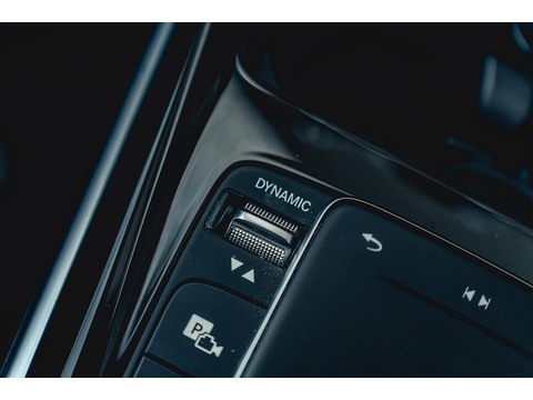 2.0 A35 AMG (Premium) Hatchback 5dr Petrol 7G-DCT 4MATIC Euro 6 (s/s) (306 ps)