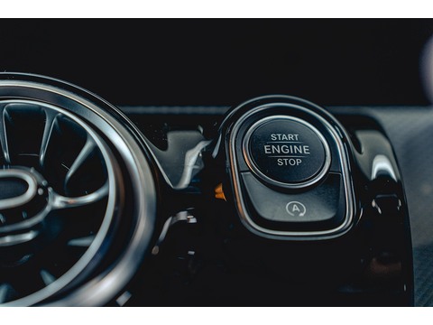 2.0 A35 AMG (Premium) Hatchback 5dr Petrol 7G-DCT 4MATIC Euro 6 (s/s) (306 ps)