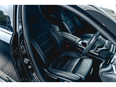 2.0 A35 AMG (Premium) Hatchback 5dr Petrol 7G-DCT 4MATIC Euro 6 (s/s) (306 ps)