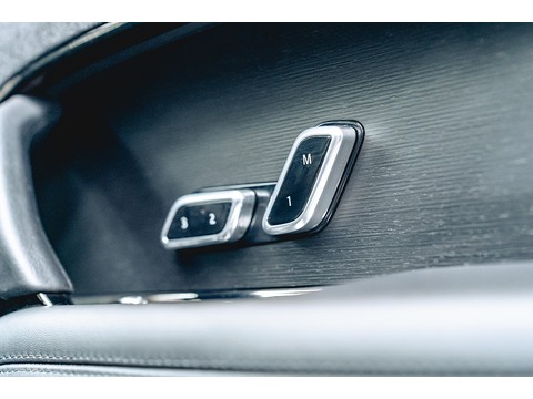 3.0 P440e 38.2kWh Autobiography SUV 5dr Petrol Plug-in Hybrid Auto 4WD Euro 6 (s/s) (440 ps)