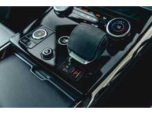 RANGE ROVER SPORT P440E FINISHED IN