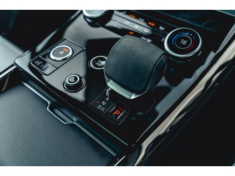 3.0 P440e 38.2kWh Autobiography SUV 5dr Petrol Plug-in Hybrid Auto 4WD Euro 6 (s/s) (440 ps)