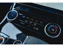 RANGE ROVER SPORT P440E FINISHED IN