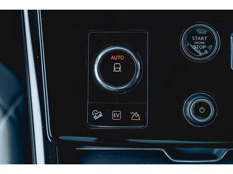 3.0 P440e 38.2kWh Autobiography SUV 5dr Petrol Plug-in Hybrid Auto 4WD Euro 6 (s/s) (440 ps)