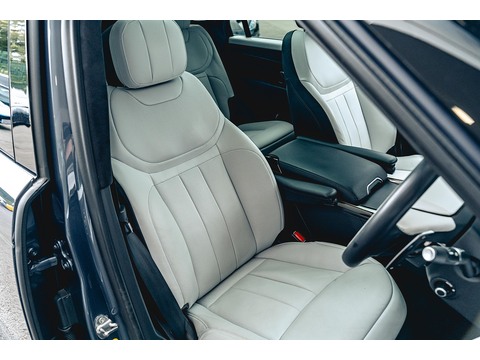 3.0 P440e 38.2kWh Autobiography SUV 5dr Petrol Plug-in Hybrid Auto 4WD Euro 6 (s/s) (440 ps)