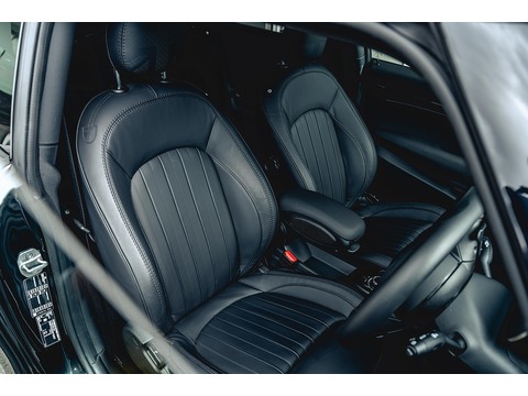 2.0 John Cooper Works Hatchback 3dr Petrol Steptronic Euro 6 (s/s) (231 ps)