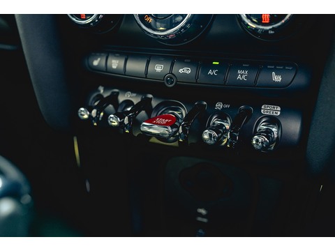 2.0 John Cooper Works Hatchback 3dr Petrol Steptronic Euro 6 (s/s) (231 ps)