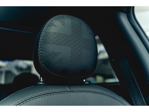 2.0 John Cooper Works Hatchback 3dr Petrol Steptronic Euro 6 (s/s) (231 ps)