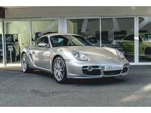 PORSCHE CAYMAN S IN ARTIC SILVER