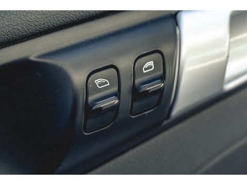 3.4 987 S Coupe 2dr Petrol Manual (254 g/km, 295 bhp)