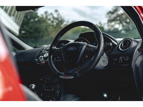 1.6T EcoBoost ST-2 Hatchback 3dr Petrol Manual Euro 5 (182 ps)