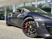 LOTUS EVORA 400 IN METALLIC BLACK