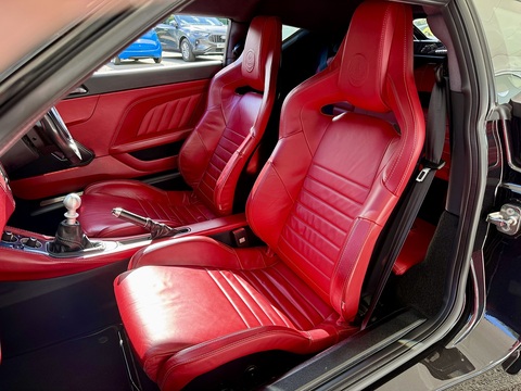 V6 400 Coupe 3.5 Manual Petrol