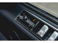 RANGE ROVER SPORT P400E HSE DYNAMINC BLACK