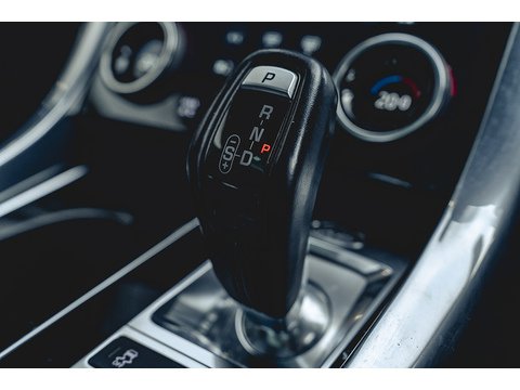 2.0 P400e 13.1kWh HSE Dynamic Black SUV 5dr Petrol Plug-in Hybrid Auto 4WD Euro 6 (s/s) (404 ps)