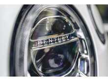 BENTLEY BENTAYGA V8 D FINISHED IN GALCIER WHITE
