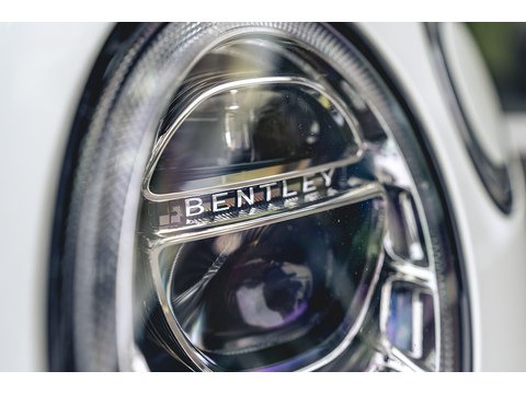 4.0d V8 SUV 5dr Diesel Auto 4WD Euro 6 (s/s) (435 ps)