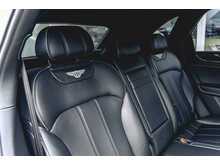 BENTLEY BENTAYGA V8 D FINISHED IN GALCIER WHITE