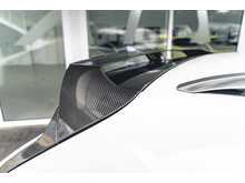 BENTLEY BENTAYGA V8 D FINISHED IN GALCIER WHITE