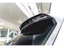 BENTLEY BENTAYGA V8 D FINISHED IN GALCIER WHITE