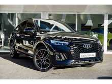 AUDI Q5 Sportback in Mythos Black
