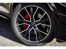 AUDI Q5 Sportback in Mythos Black