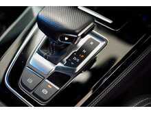 AUDI Q5 Sportback in Mythos Black