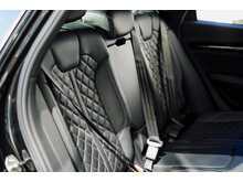 AUDI Q5 Sportback in Mythos Black