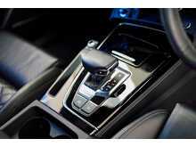 AUDI Q5 Sportback in Mythos Black