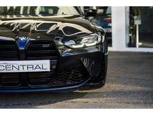 BMW M3 TOURING IN BLACK SAPPHIRE (METALLIC)